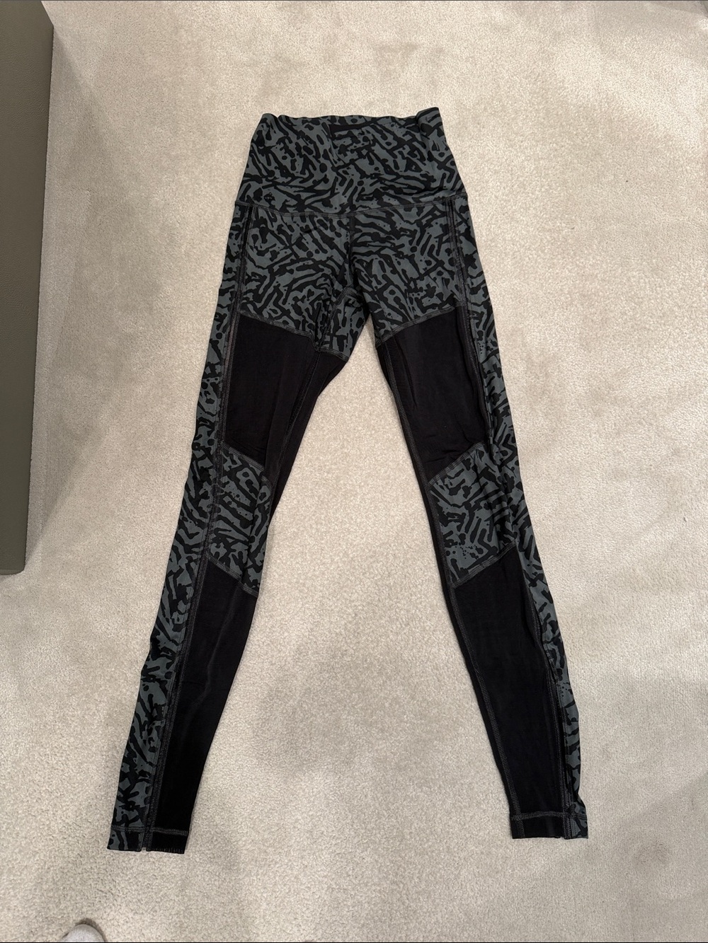 lululemon athletica Black and Gray Patterned High-Rise Leggings